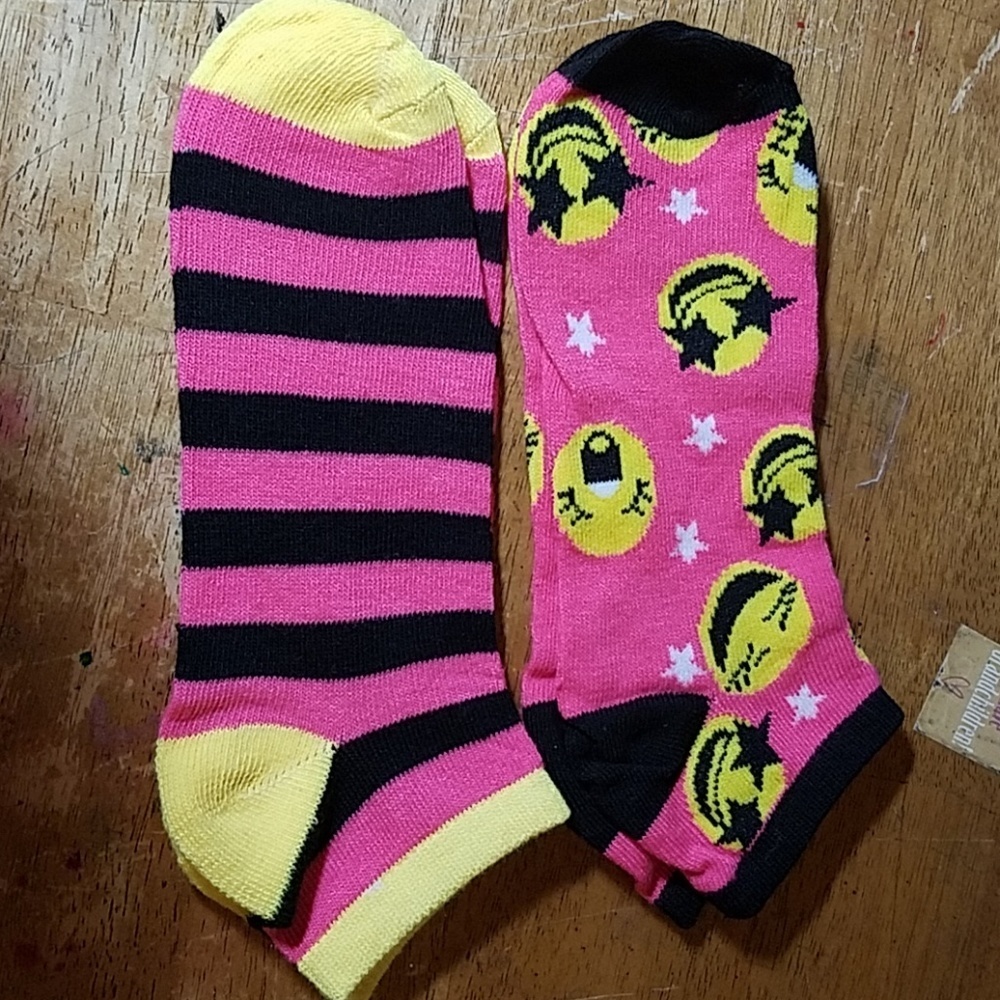 Low Cut Socks Shoe Size 5-9 - 2 pairs